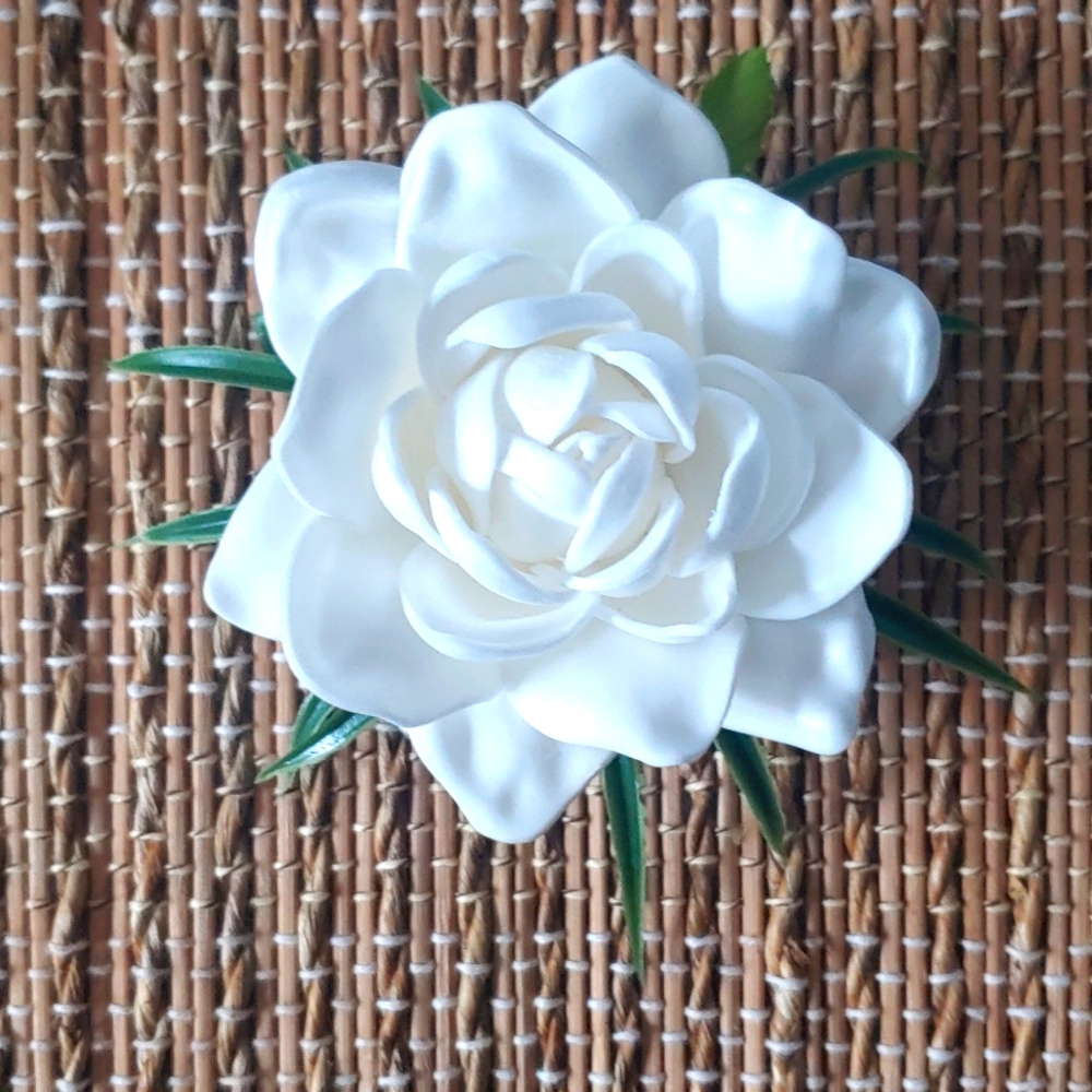 Women's Flower Clip Gardenia